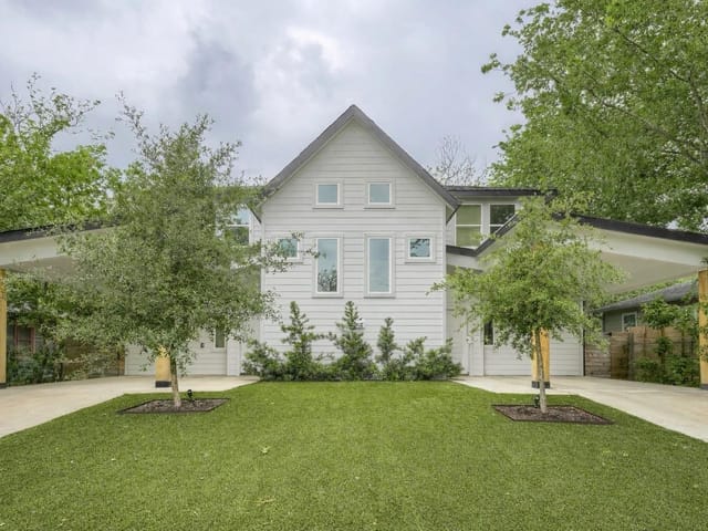 4805 Sara Dr