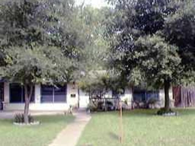 4805 WEST PARK DR