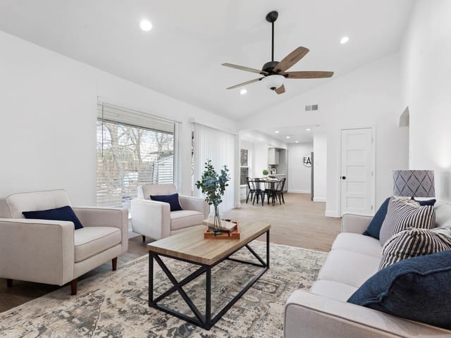 4806 Scarsdale Dr