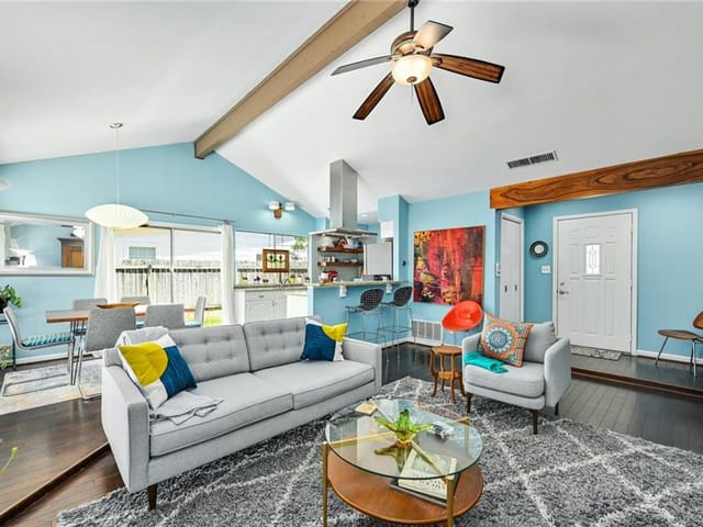 4807 Canyonbend CIR
