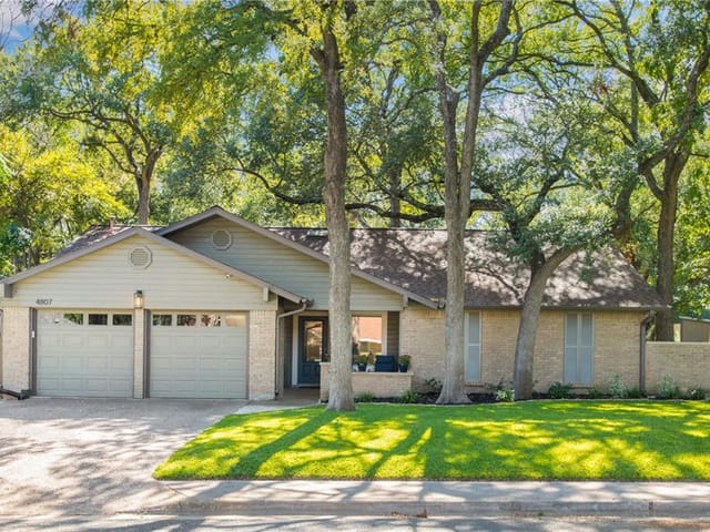 4807 Gerona Dr