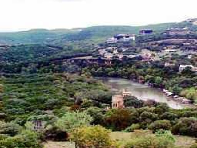 4808 TWIN VALLEY Dr