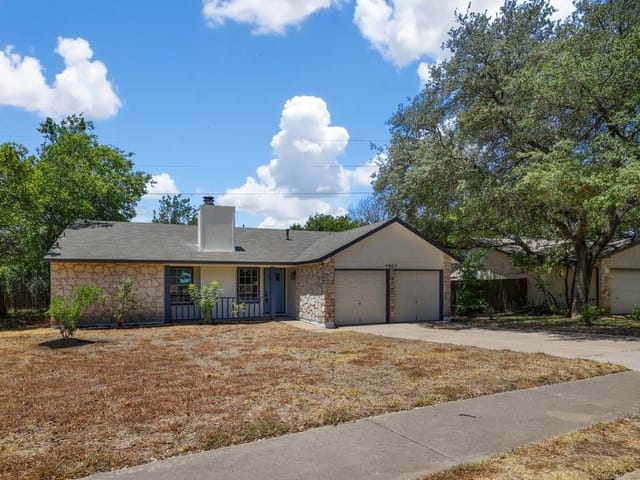 4809 Pelham Dr