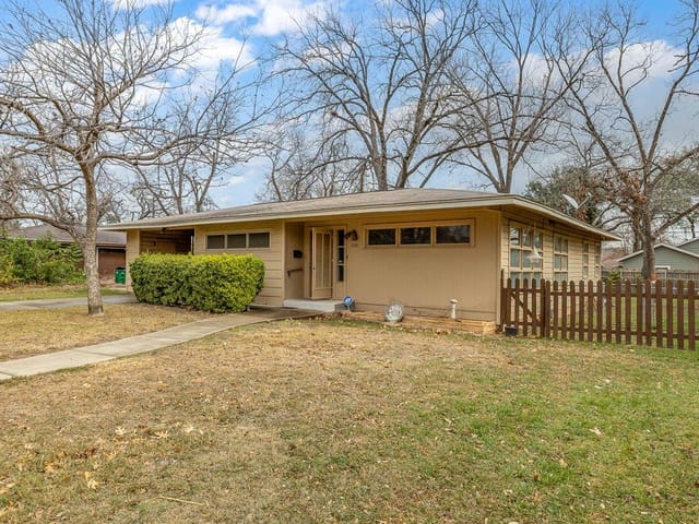 4809 Westfield Dr