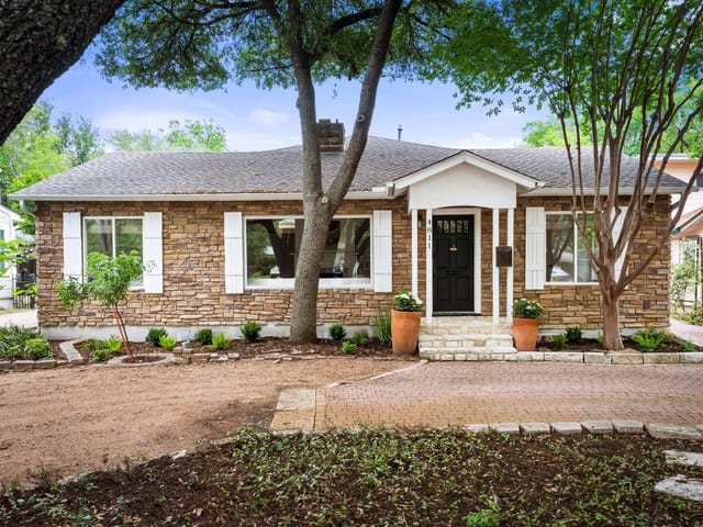 4811 Shoal Creek Blvd