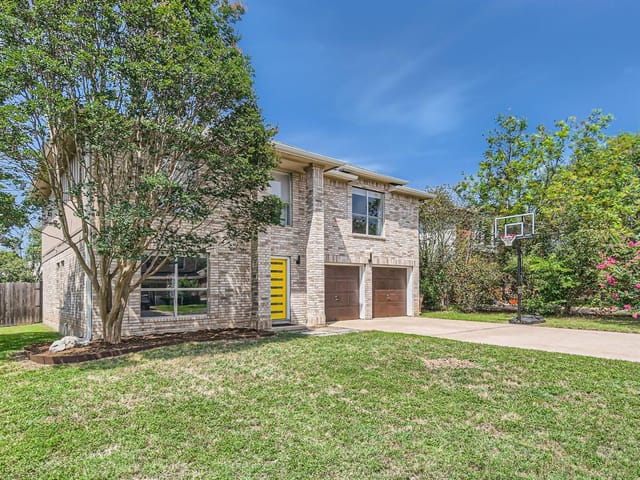 4814 Hale Dr
