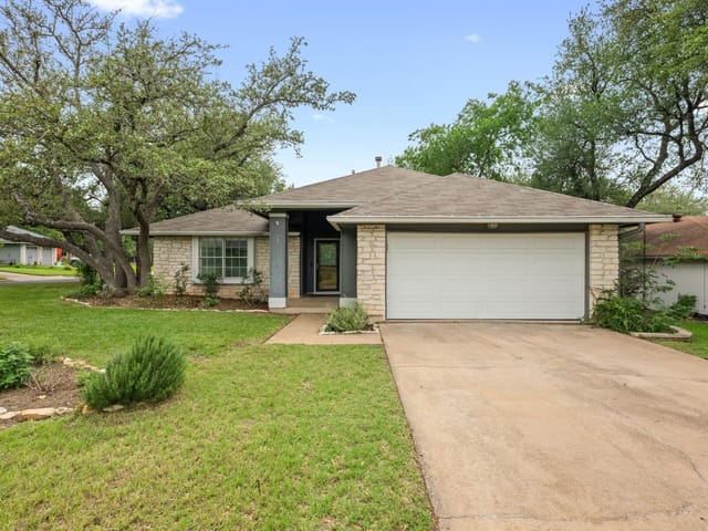 4820 Marblehead Dr