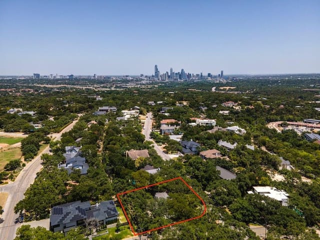 4831 Timberline Dr