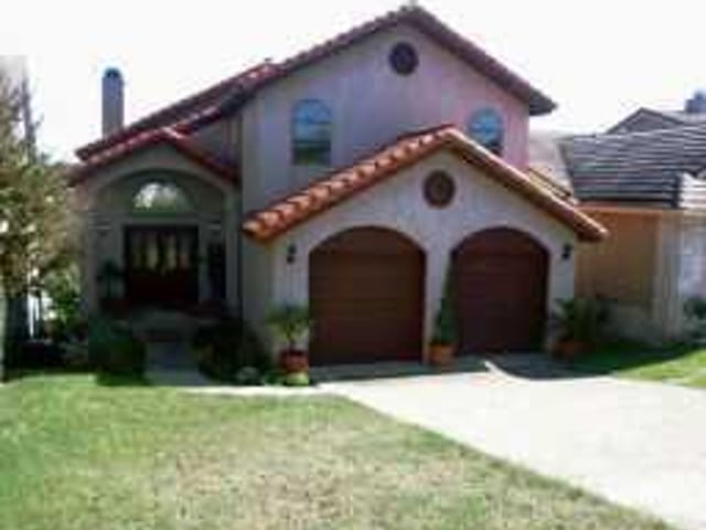 4839 TWIN VALLEY Dr