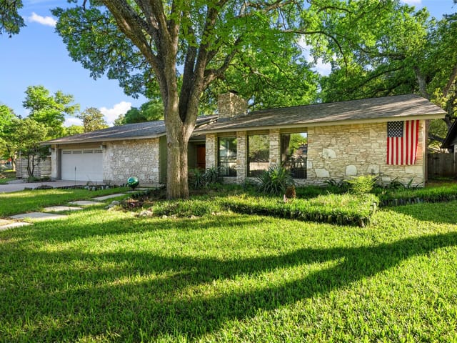 4844 Trail Crest CIR