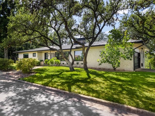 4900 Ridge Oak Dr