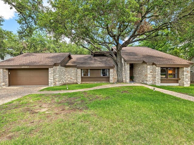 4902 Greystone Dr