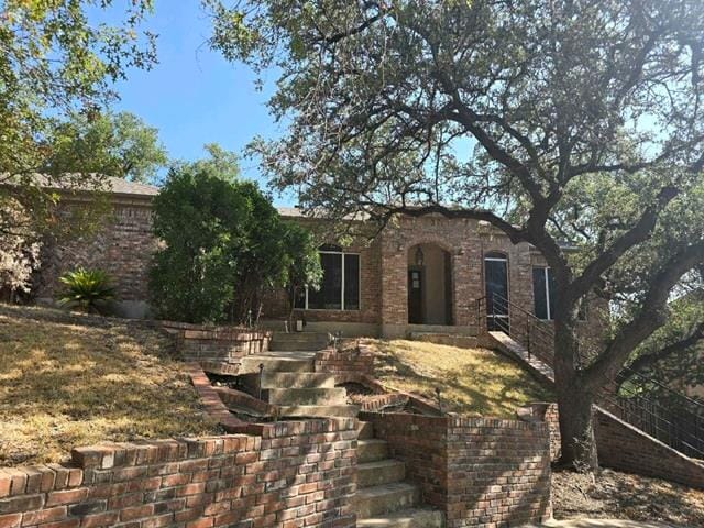 4904 BACKTRAIL DR