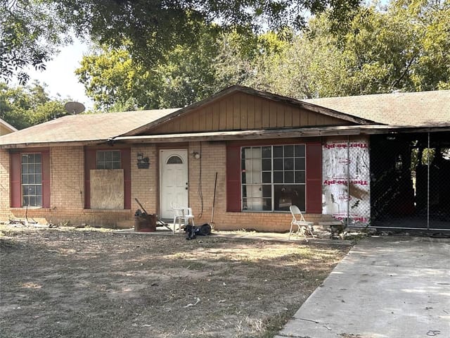 4905 Nesting Way