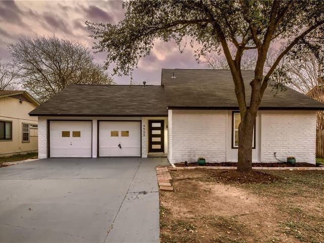 4905 Scarsdale Dr