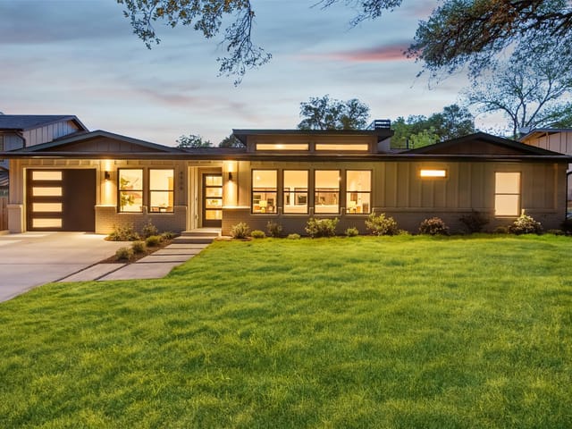 4906 Enchanted Ln