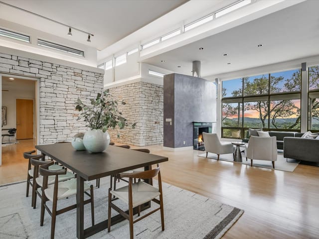 4907 Bull Mountain Cv