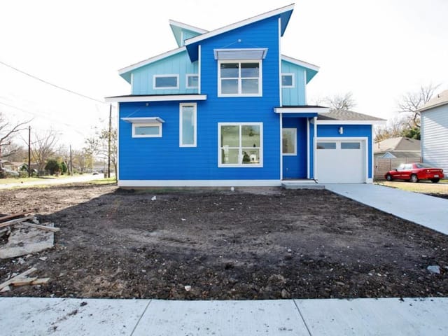 4907 Dewey St