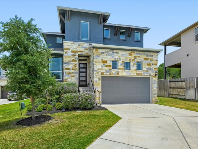 View 4907 Watusi BND Unit #2 in The Retreat at Steiner Ranch 4907 Watusi BND Unit #2 - front exterior - Luxury home in The Retreat at Steiner Ranch, Austin, TX