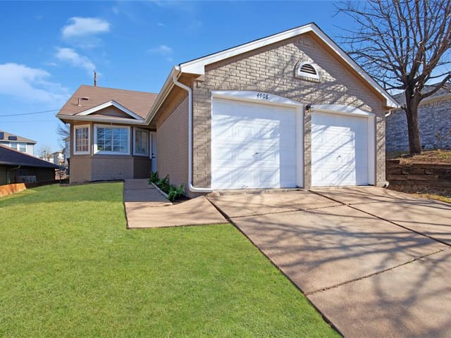 4908 Edenbourgh Ln