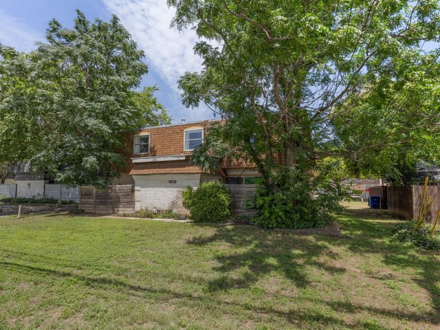 4908 West Gate Blvd