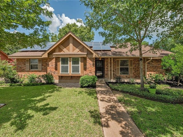 4908 Woodcreek Rd