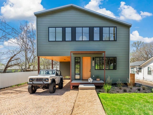 4911 Ledesma Rd