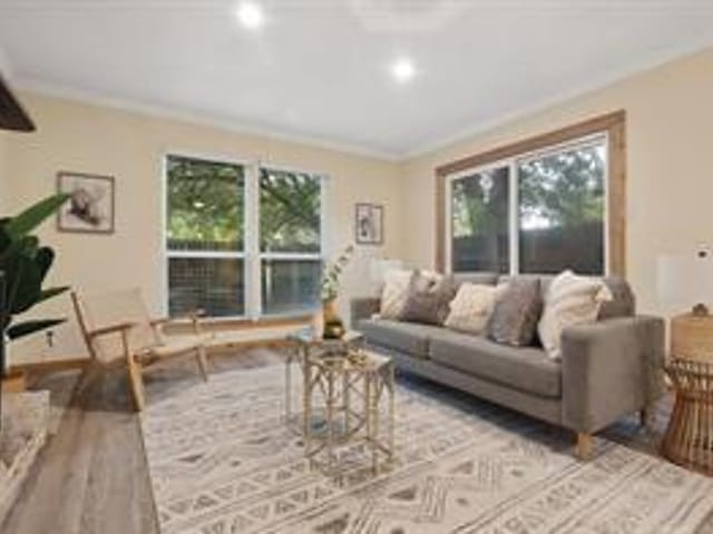 4913 Misty Slope LN