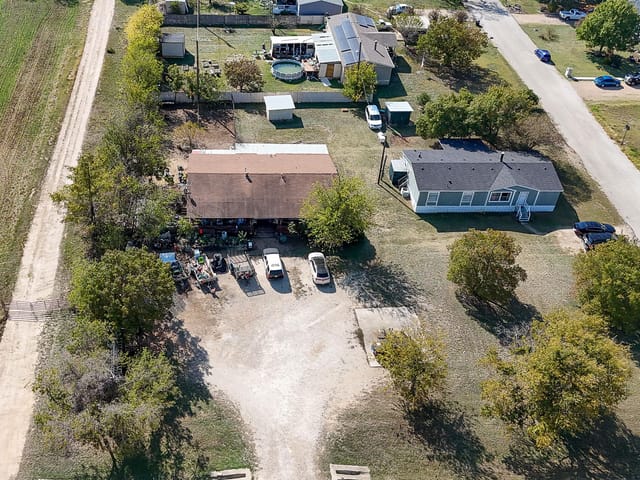 4917 Fm 2484