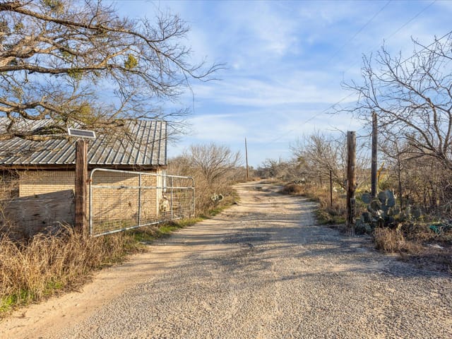 4975 E Highway 71 Hwy E