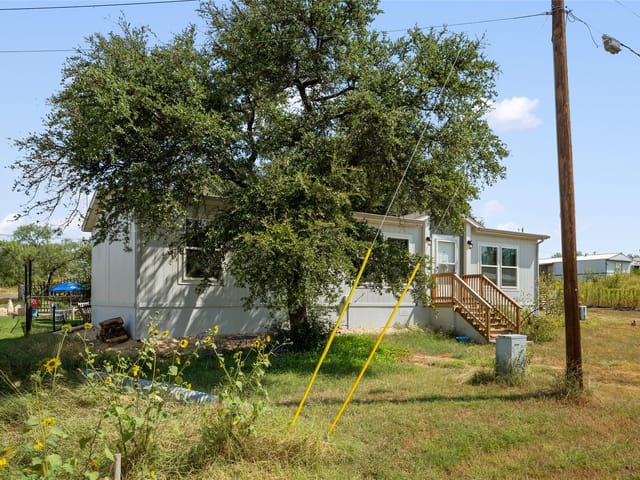 500 Dallas St