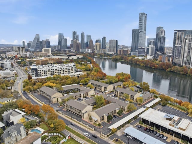500 E Riverside DR Unit #133