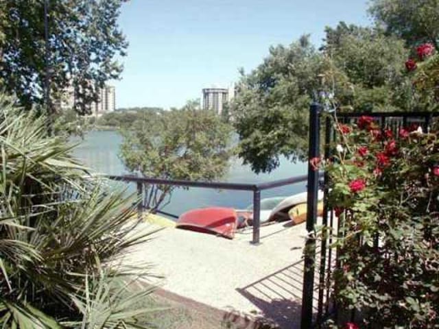 500 E. RIVERSIDE Dr Unit #209