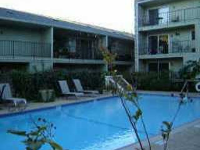 500 E Riverside Dr Unit #222