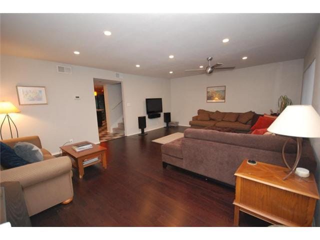 500 E Riverside DR Unit #240