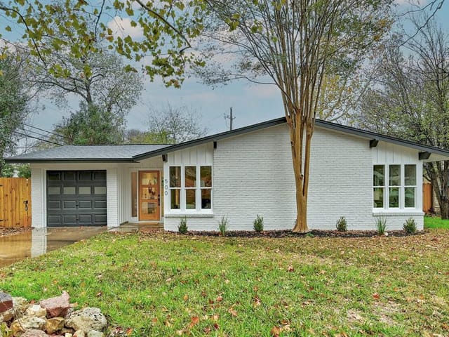 500 Wood Bine Dr
