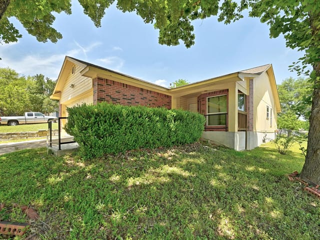 5000 Acorn Grove Ct