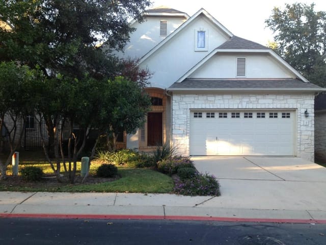 5000 MISSION OAKS Blvd Unit #7