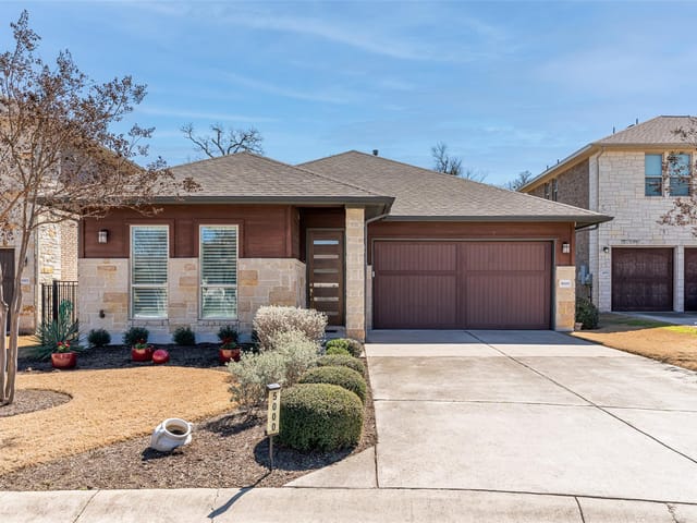 5000 Paul Thomas Dr