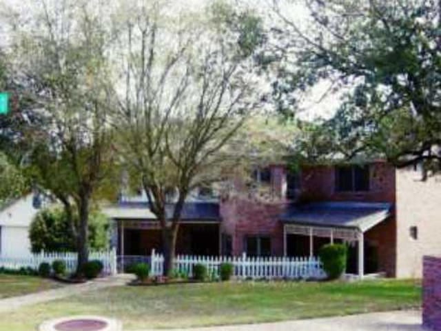 5001 LODGE VIEW Ln