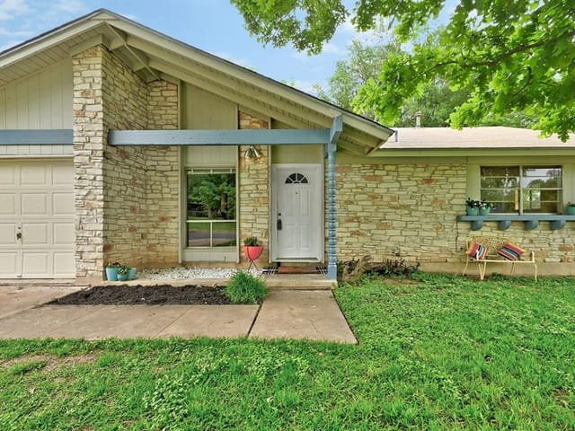 5003 Aberdeen Dr