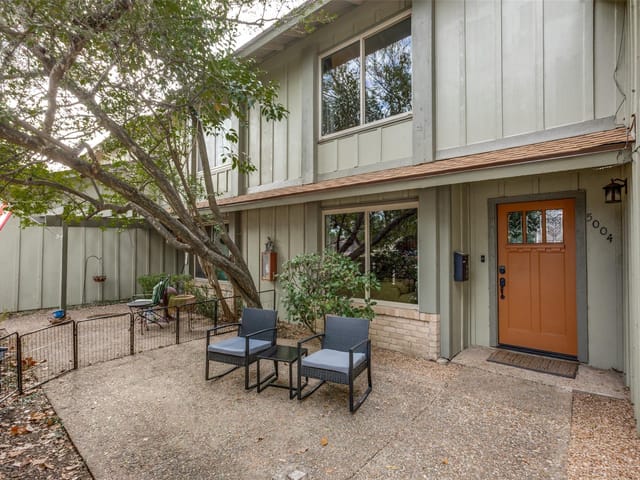 5004 Fort Clark DR
