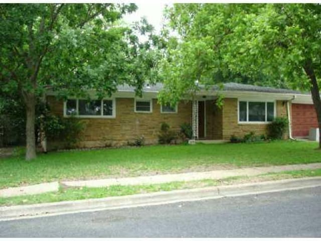 5004 N. Fresco Dr