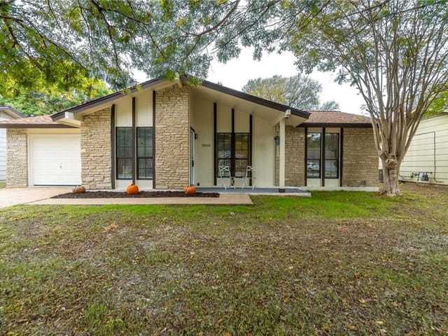 5005 Creek Bend Dr