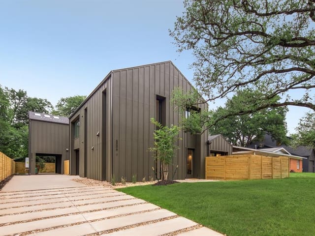 5006 Gladeview Dr Unit #1