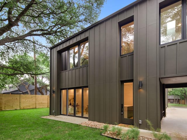 5006 Gladeview Dr Unit #2