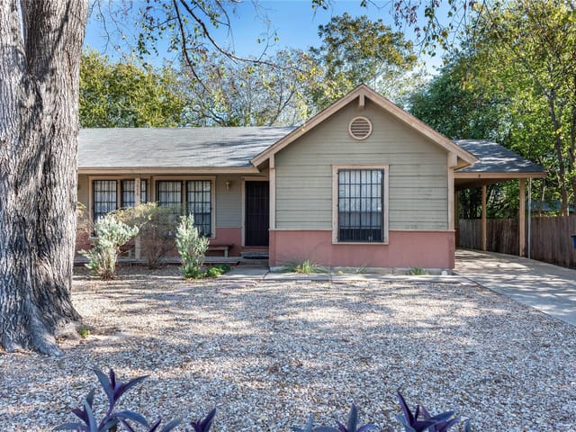 5006 Sara Dr