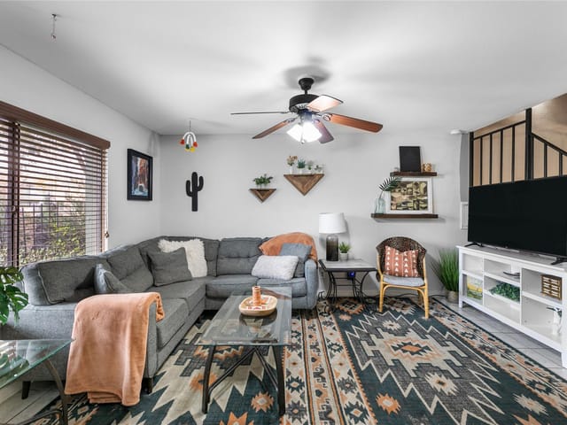 5007 Fort Clark Dr
