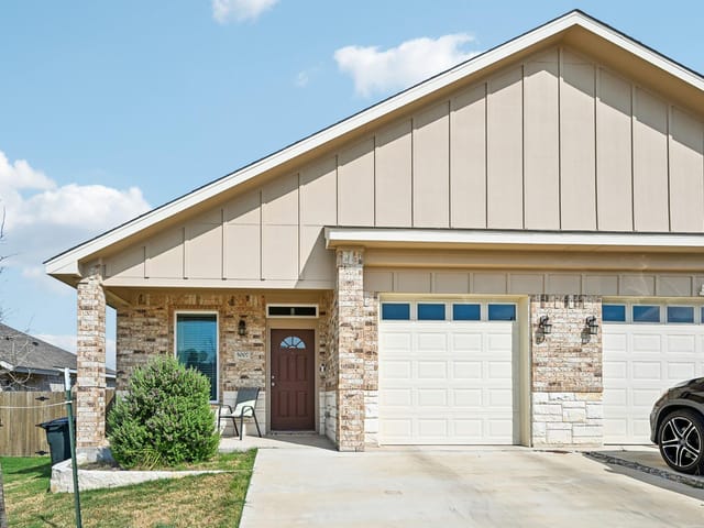 5007 Rose Garden LOOP