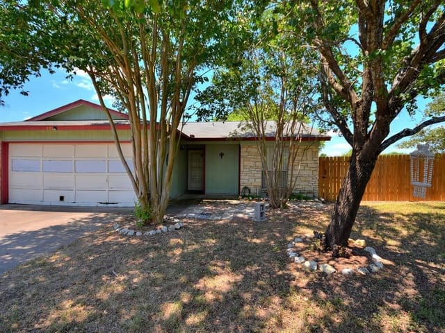 501 Riverwood DR